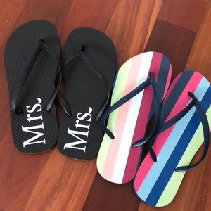Mrs. flip flops also stripped flip flops size 6